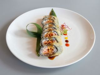 31. Hosso salmon fritto 8 pezzi