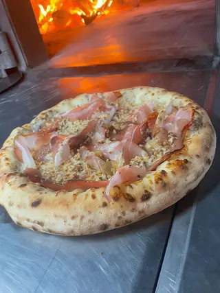 Pizza campagnola