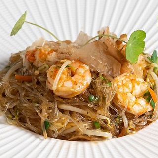 85- Spaghetti di soia con mazzancolle e verdure