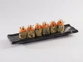 050 - Sake tobiko roll 8 pezzi
