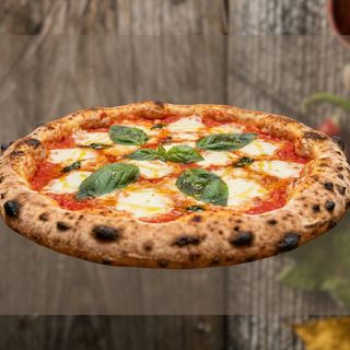 PIZZA MARGHERITA