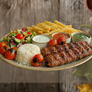 Spiedino di Carne alla Turca  (Adana Kebab)
