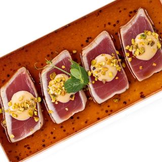 217. Tonno Tataki