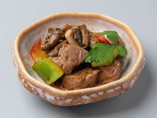 645. Manzo e funghi