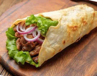 Piadina Kebab + 3 Falafel + Bibita