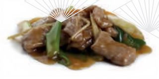 210. Manzo con cipolla