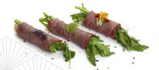 808. Carpaccio di manzo flambe
