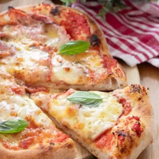 PIZZA COTTO, MOZZARELLA E POMODORO