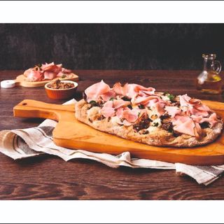 La Pinsa al Prosciutto