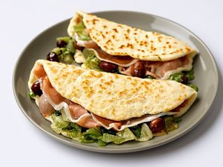 Caprese con prosciutto crudo