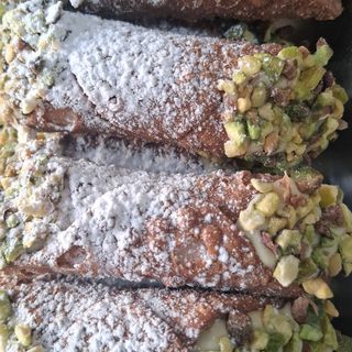 CANNOLICCHIO AL PISTACCHIO(UNO)