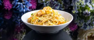 Spaghetti di riso allo Singapore