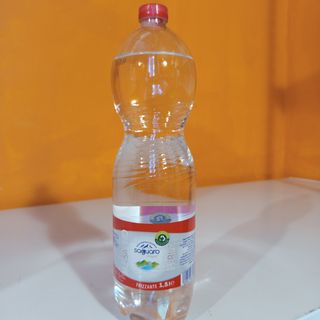 acqua frizzante 1,5 l