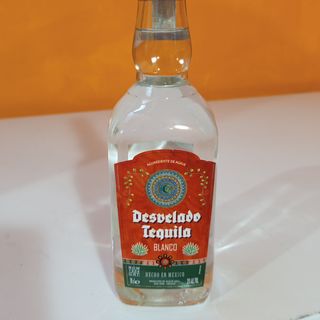 Sol Rojo Tequila 35% 70cl