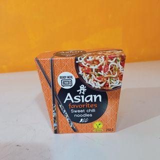 Asian favourites sweets chilli noodles