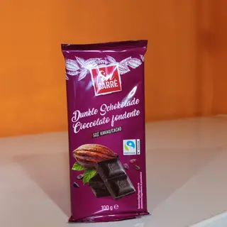 Fin carrè Dunkle schokolsde cioccolato fondente 100ge