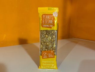 Peanuts e Sesame Caramel Bar