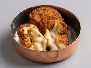 FRITTATINE RAGU E PROVOLA