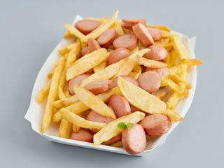 Patatine fritte e wurstel CIRCA 250 GR