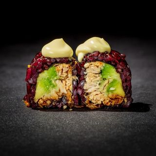 112. Black tuna roll 4 pezzi