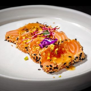 180. Salmon tataki  4 pezzi