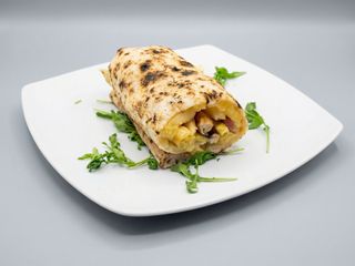 Rotolò wriustel e patate. Banco 