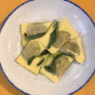Ravioli di brasato