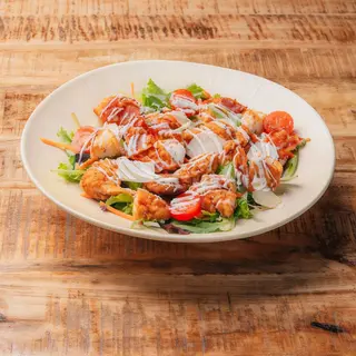 Caesar salad con gamberi