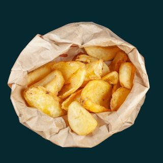 Porzione di Patatine fritte con buccia