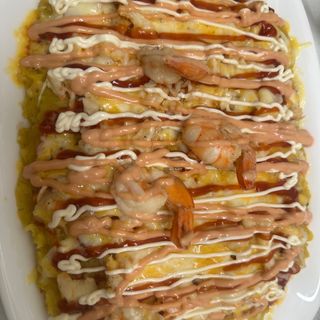 Yaroa de plátano con camarones