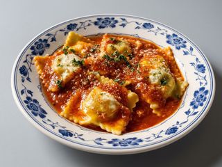 Ravioli al ragù