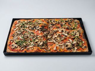 Pizza al taglio funghi