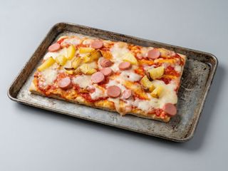 Pizza al taglio Patatine e Würstel