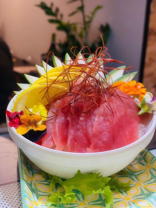 Sashimi di tonno 4 pezzi