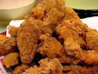 25. Crunchy hot wings family