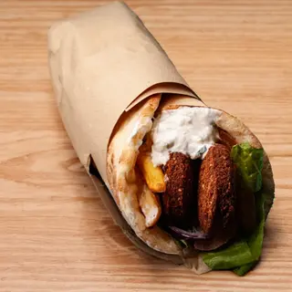 Pita con falafel