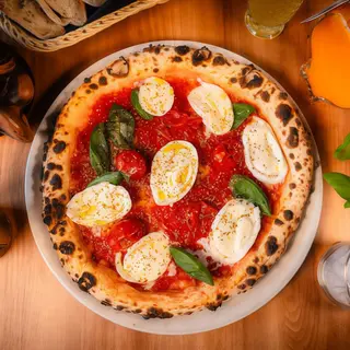 Pizza Vesuvio