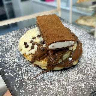 Pancake Kinder fetta al latte