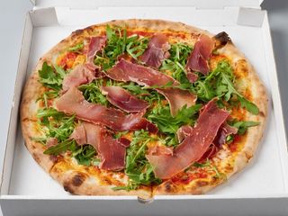Crudo e rucola 