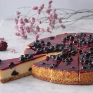 Cheescake ai frutti neri