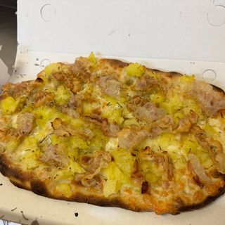 Pinsa Guanciale Patate e Rosmarino (Bianca)