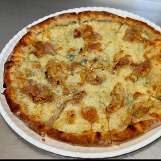 Würstel e patatine (Bianca)