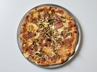 Prosciutto e Funghi