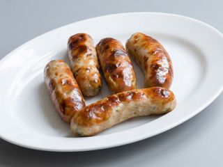 Salsiccia con finocchietto in padella