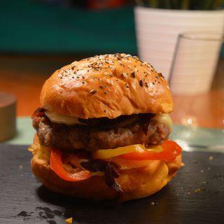 Hamburger di salsiccia