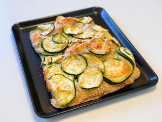 Zucchine e mozzarella  1/4 di teglia 