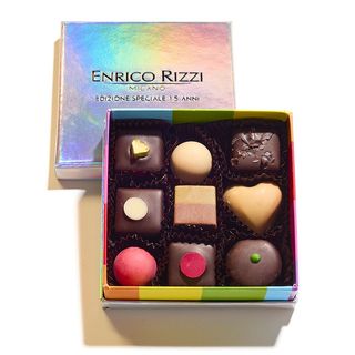 Cofanetto 9 praline Edizione Speciale 15 anni