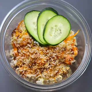 Riso saltato con salmone