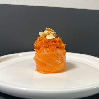 Gunkan spicy salmone 1pz