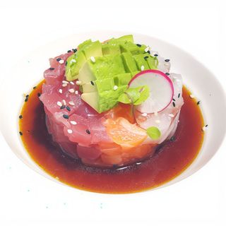 64 Tartare pesce misto